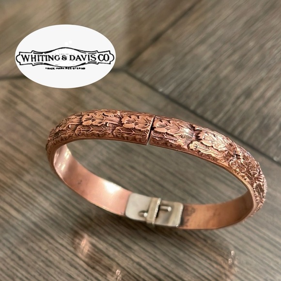 Whiting Davis Hinged Cuff Bracelet Copper Floral Leaf High Relief Signed Vintage - Picture 1 of 16